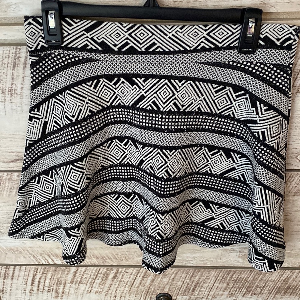 Patterned skirt